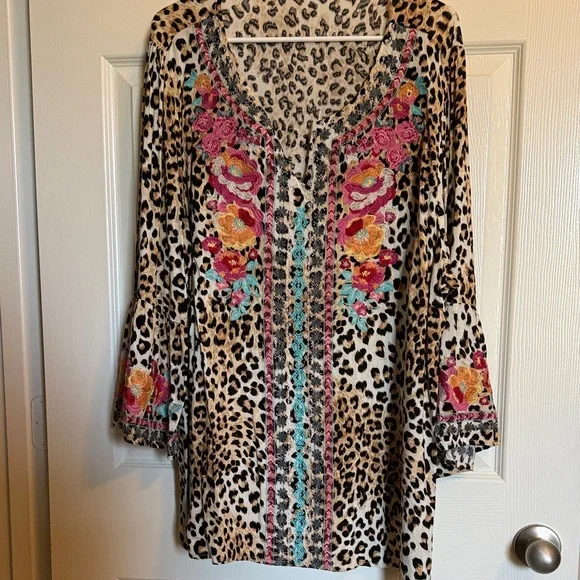Savanna Jane Multicolor Embroidered Leopard Blouse - Picture 1 of 8